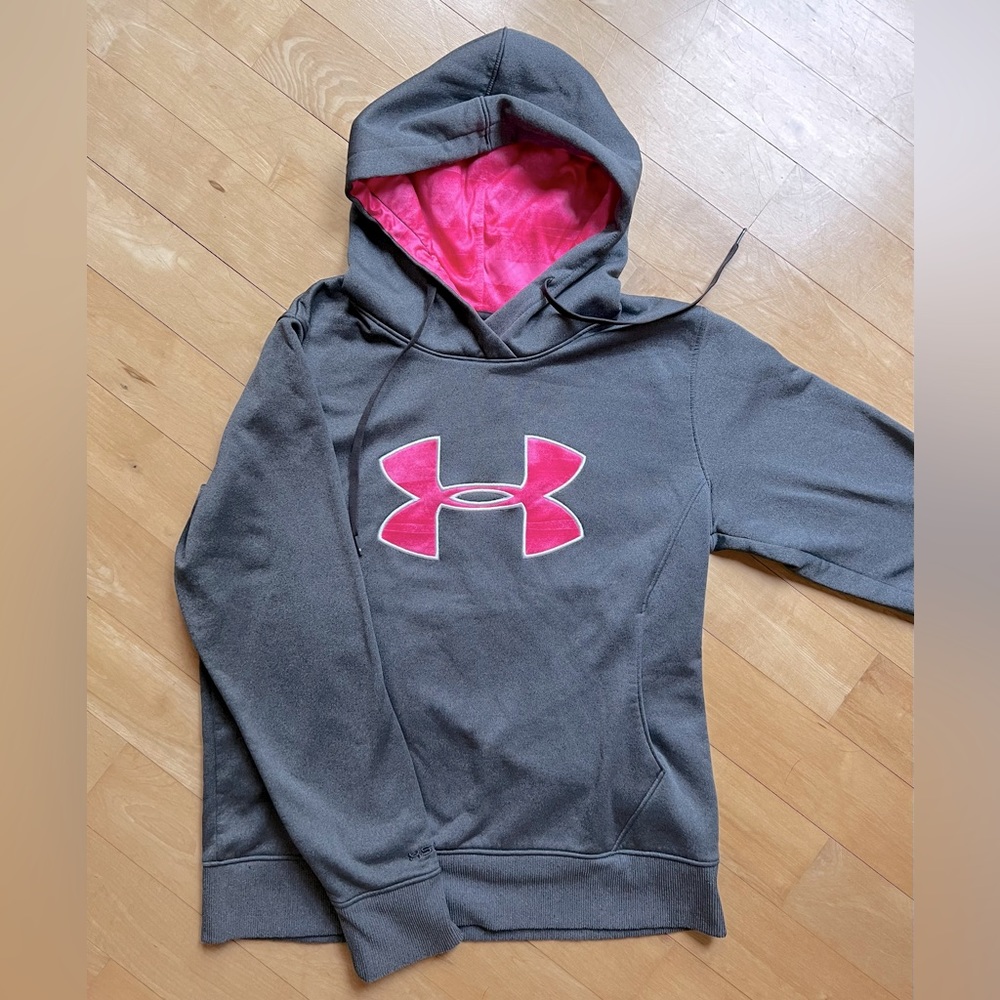 Under Armor Hoodie. Child’s Large. No tags. Perfect condition.